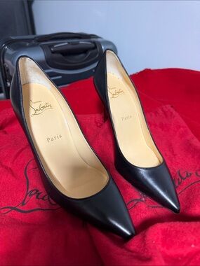 Christian Louboutin Black Leather Pointed-Toe Pumps Kate 100
